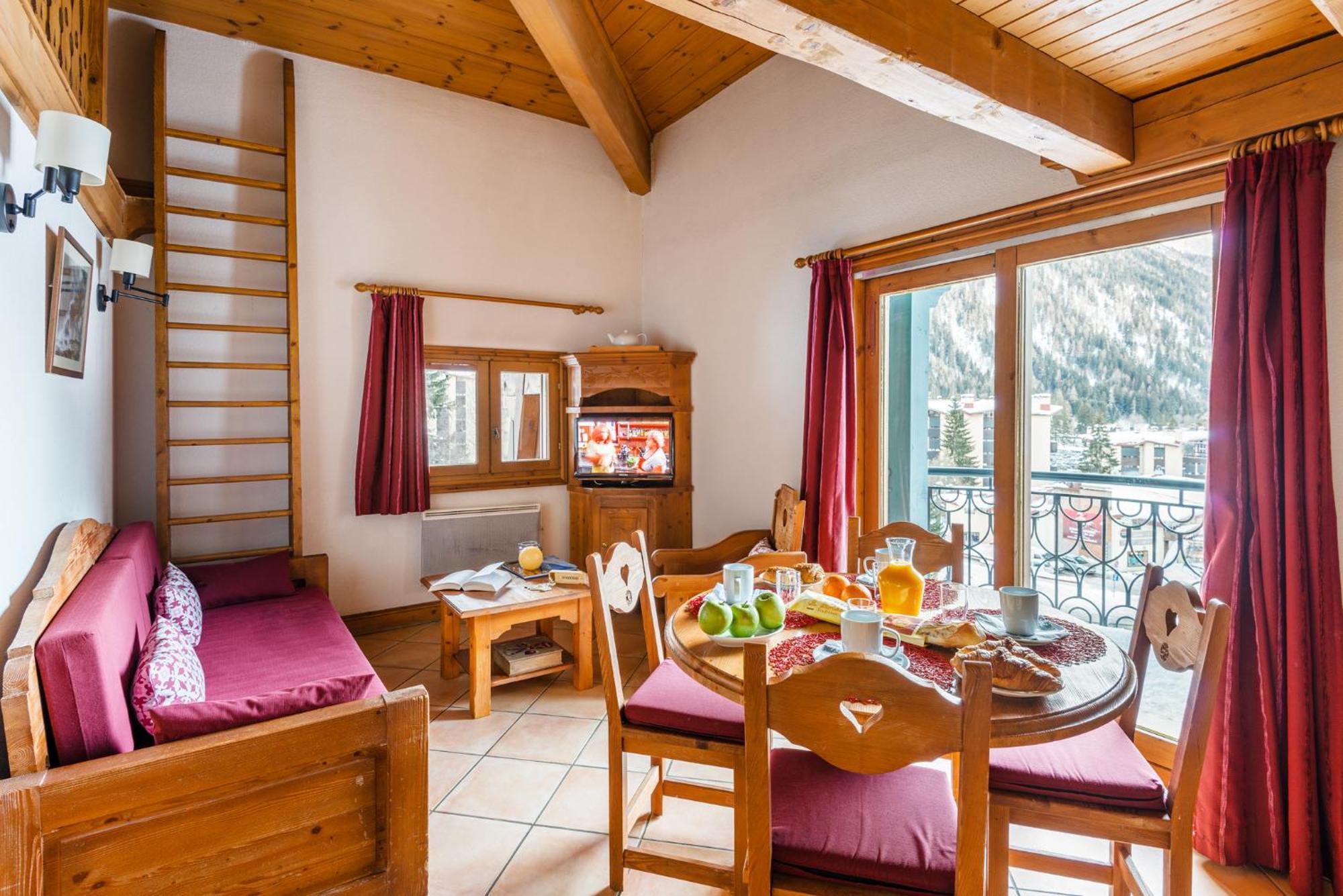 Lagrange Vacances Le Cristal D'Argentiere Chamonix ภายนอก รูปภาพ